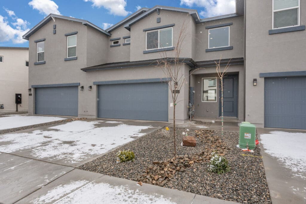 2-web-or-mls-1886-sunrise-lane-se