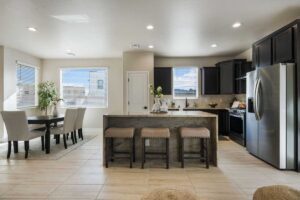 11-web-or-mls-4476-wymont-circle-ne