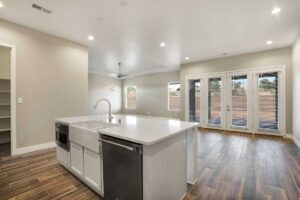 17-web-or-mls-7013-ava-ct