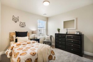 24-web-or-mls-4476-wymont-circle-ne