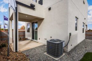 33-web-or-mls-4476-wymont-circle-ne