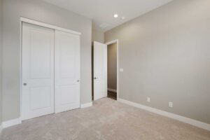 6-web-or-mls-7013-ava-ct