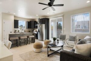 9-web-or-mls-4476-wymont-circle-ne