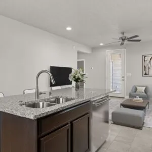 4-web-or-mls-909-10th-ave-nw